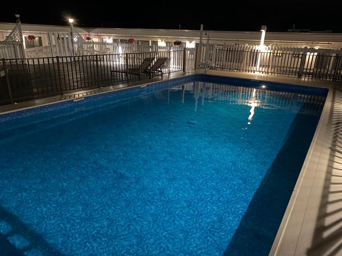 Ways Motel Hampton Ngoại thất bức ảnh